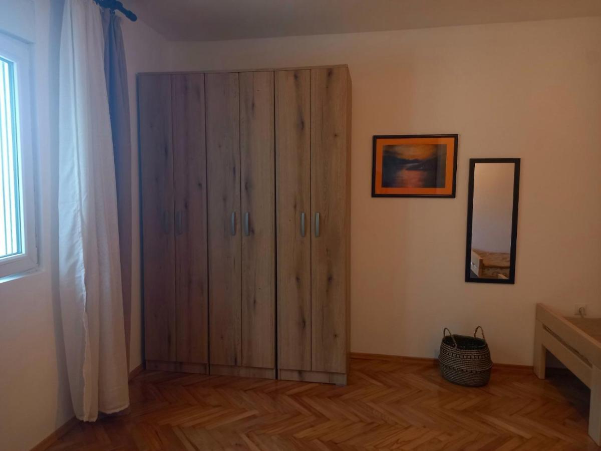 Konak Ugnji-Village Цетинє Екстер'єр фото