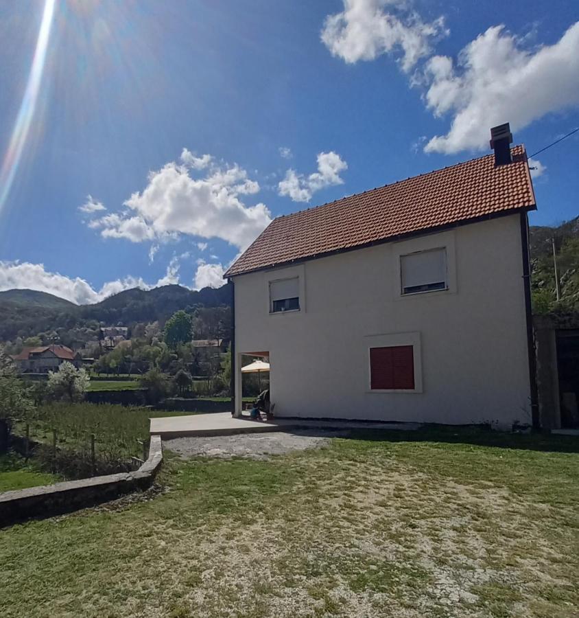 Konak Ugnji-Village Цетинє Екстер'єр фото